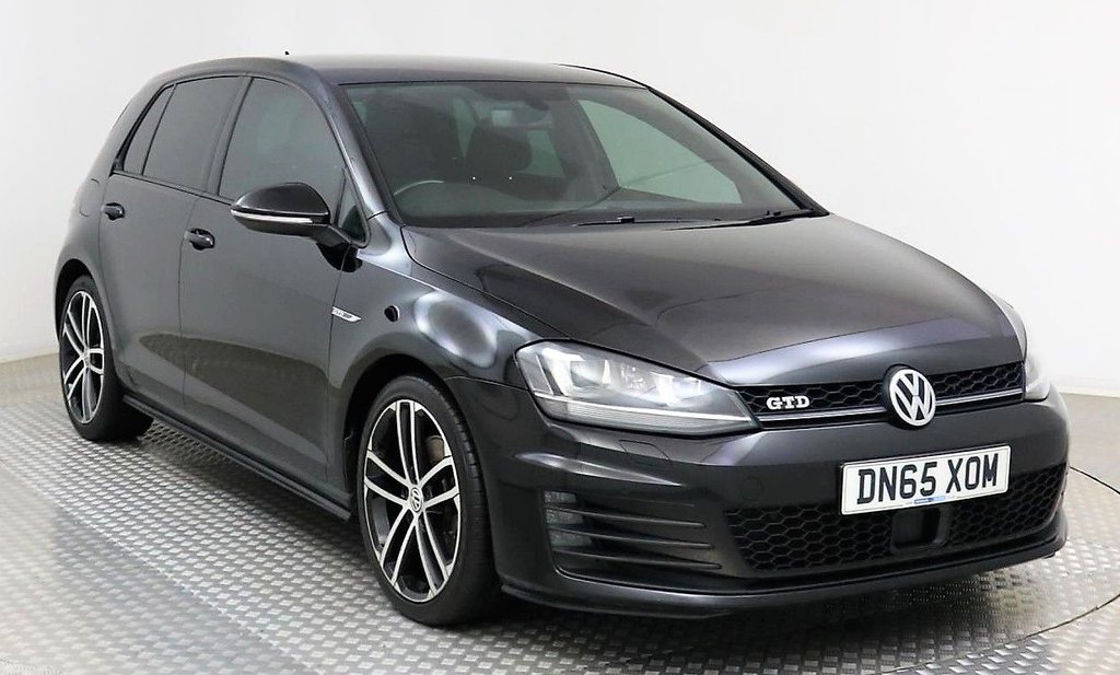 View our VOLKSWAGEN GOLF