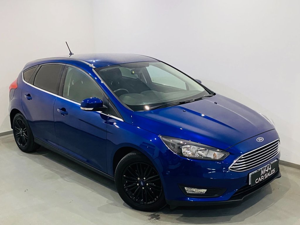 View our FORD FOCUS