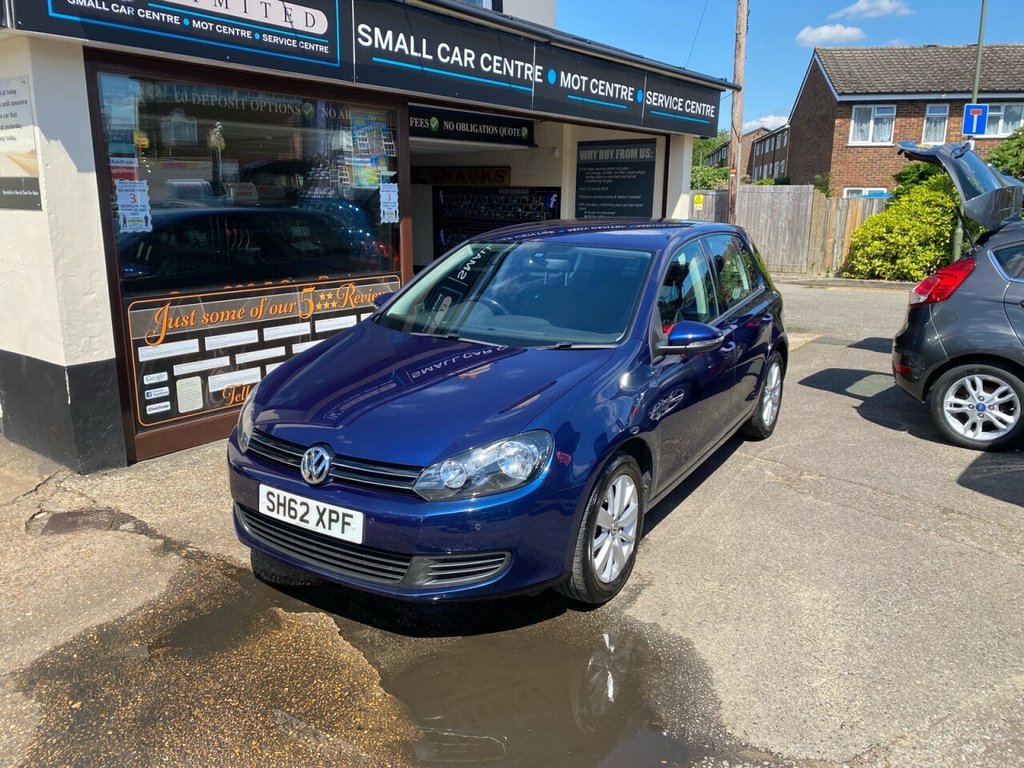View our VOLKSWAGEN GOLF