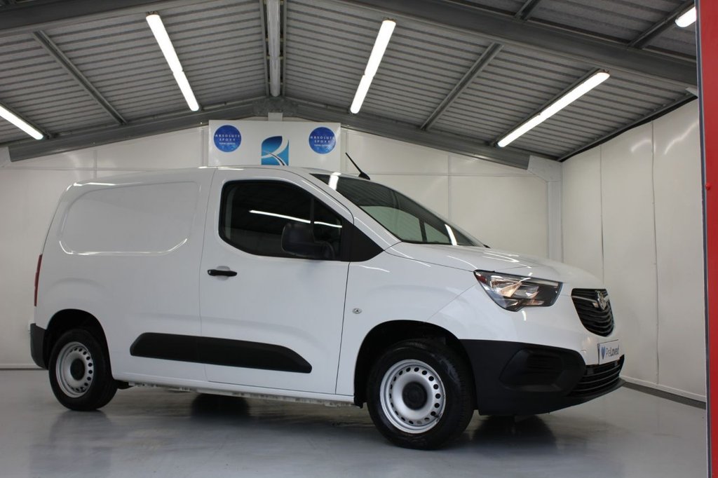 View our VAUXHALL COMBO VAN