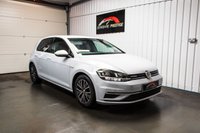 USED 2018 18 VOLKSWAGEN GOLF 1.5 SE NAVIGATION TSI EVO 5d 129 BHP PARK ASSIST+2 KEYS+FULL HISTORY