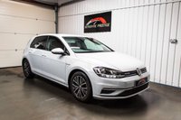 USED 2018 18 VOLKSWAGEN GOLF 1.5 SE NAVIGATION TSI EVO 5d 129 BHP PARK ASSIST+2 KEYS+FULL HISTORY