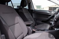 USED 2018 18 VOLKSWAGEN GOLF 1.5 SE NAVIGATION TSI EVO 5d 129 BHP PARK ASSIST+2 KEYS+FULL HISTORY