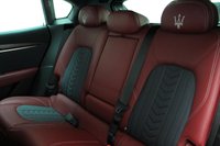 USED 2018 18 MASERATI LEVANTE 3.0 D V6 GRANLUSSO 4WD 5DR  AUTO 271 BHP FULL MAIN DEALER SERVICE HISTORY + HEATED HALF LEATHER SEATS + SATELLITE NAVIGATION + REVERSING CAMERA + PARKING SENSOR + BLUETOOTH + CRUISE CONTROL + CLIMATE CONTROL + MULTI FUNCTION WHEEL + ELECTRIC/MEMORY FRONT SEATS + PRIVACY GLASS + XENON HEADLIGHTS + DAB RADIO + AUX/USB PORTS + ELECTRIC WINDOWS + ELECTRIC/HEATED/FOLDING DOOR MIRRORS + 21 INCH ALLOY WHEELS