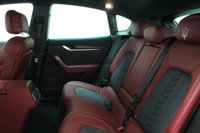 USED 2018 18 MASERATI LEVANTE 3.0 D V6 GRANLUSSO 4WD 5DR  AUTO 271 BHP FULL MAIN DEALER SERVICE HISTORY + HEATED HALF LEATHER SEATS + SATELLITE NAVIGATION + REVERSING CAMERA + PARKING SENSOR + BLUETOOTH + CRUISE CONTROL + CLIMATE CONTROL + MULTI FUNCTION WHEEL + ELECTRIC/MEMORY FRONT SEATS + PRIVACY GLASS + XENON HEADLIGHTS + DAB RADIO + AUX/USB PORTS + ELECTRIC WINDOWS + ELECTRIC/HEATED/FOLDING DOOR MIRRORS + 21 INCH ALLOY WHEELS