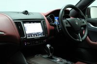 USED 2018 18 MASERATI LEVANTE 3.0 D V6 GRANLUSSO 4WD 5DR  AUTO 271 BHP FULL MAIN DEALER SERVICE HISTORY + HEATED HALF LEATHER SEATS + SATELLITE NAVIGATION + REVERSING CAMERA + PARKING SENSOR + BLUETOOTH + CRUISE CONTROL + CLIMATE CONTROL + MULTI FUNCTION WHEEL + ELECTRIC/MEMORY FRONT SEATS + PRIVACY GLASS + XENON HEADLIGHTS + DAB RADIO + AUX/USB PORTS + ELECTRIC WINDOWS + ELECTRIC/HEATED/FOLDING DOOR MIRRORS + 21 INCH ALLOY WHEELS