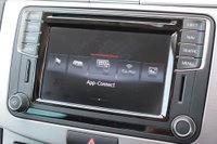 USED 2015 65 VOLKSWAGEN CC 2.0 R LINE TDI BLUEMOTION TECHNOLOGY 4d 148 BHP FULL SERVICE&pound; HISTORY! SAT NAV! DAB! BLUETOOTH! AIR CON!