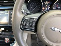 USED 2016 66 JAGUAR XE 2.0 PRESTIGE 4d 161 BHP 