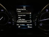 USED 2016 66 JAGUAR XE 2.0 PRESTIGE 4d 161 BHP 