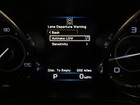 USED 2016 66 JAGUAR XE 2.0 PRESTIGE 4d 161 BHP 
