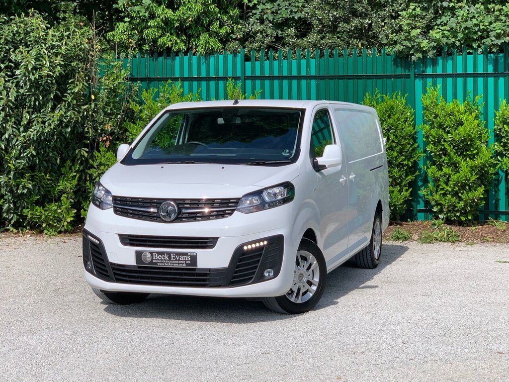 View our VAUXHALL VIVARO