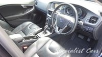 USED 2013 53 VOLVO V40 1.6 D2 SE LUX NAV 5d 113 BHP 