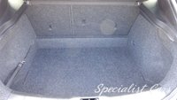 USED 2013 53 VOLVO V40 1.6 D2 SE LUX NAV 5d 113 BHP 