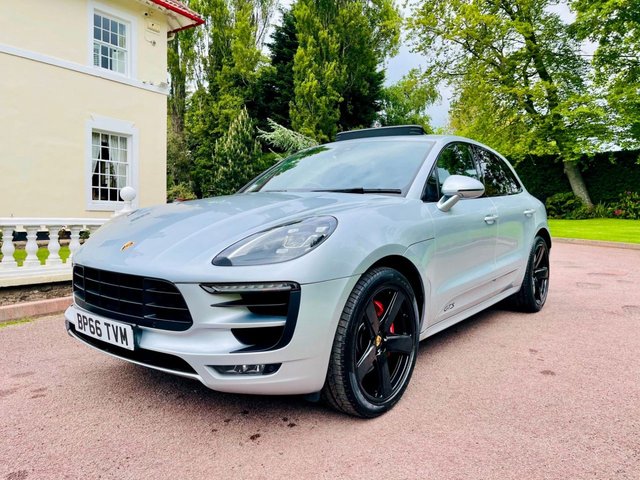 View our PORSCHE MACAN