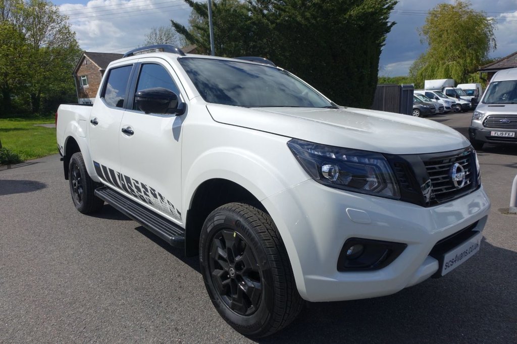 View our NISSAN NAVARA