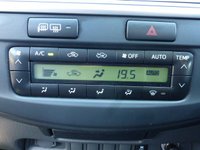 USED 2013 A TOYOTA HI-LUX 3.0 INVINCIBLE 4X4 D-4D DCB 169 BHP www.suffolkcarcentre.co.uk - Located a Reydon