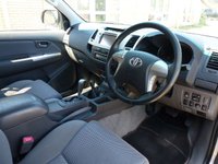 USED 2013 A TOYOTA HI-LUX 3.0 INVINCIBLE 4X4 D-4D DCB 169 BHP www.suffolkcarcentre.co.uk - Located a Reydon