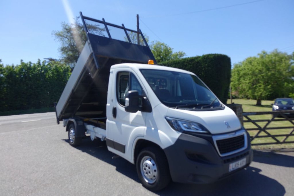 View our PEUGEOT BOXER