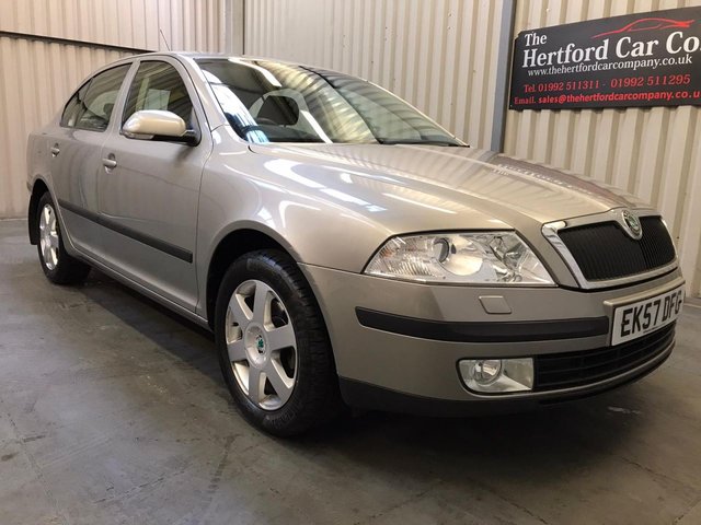 2007 57 Skoda Octavia 1.6 ELEGANCE FSI 5d 114 BHP