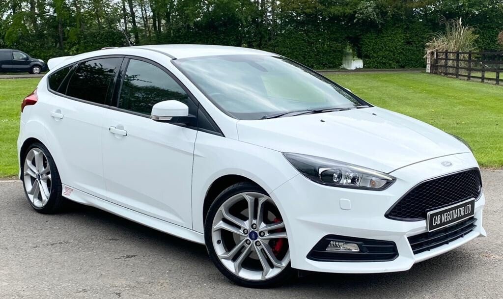 View our FORD FOCUS