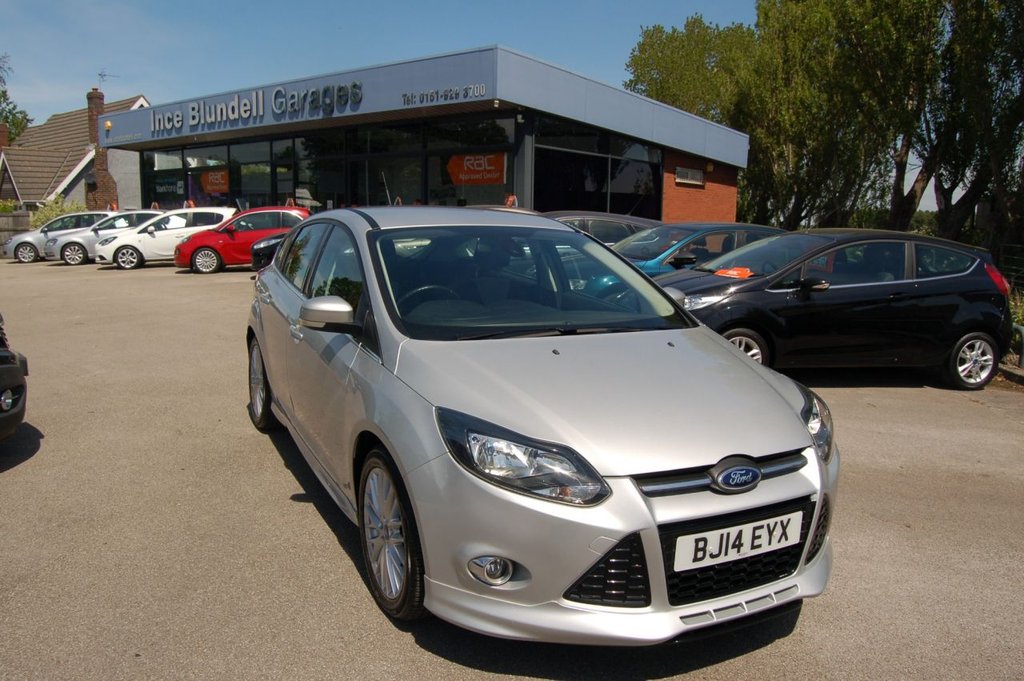 View our FORD FOCUS