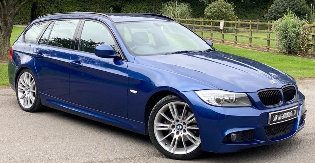 View our BMW 3 SERIES