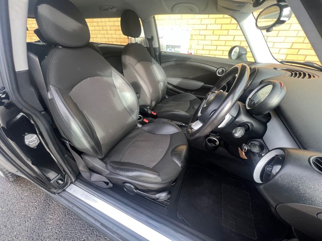 USED 2009 59 MINI CLUBMAN COOPER // AUTOMATIC // 5d // 1.6 118 BHP // px swap 