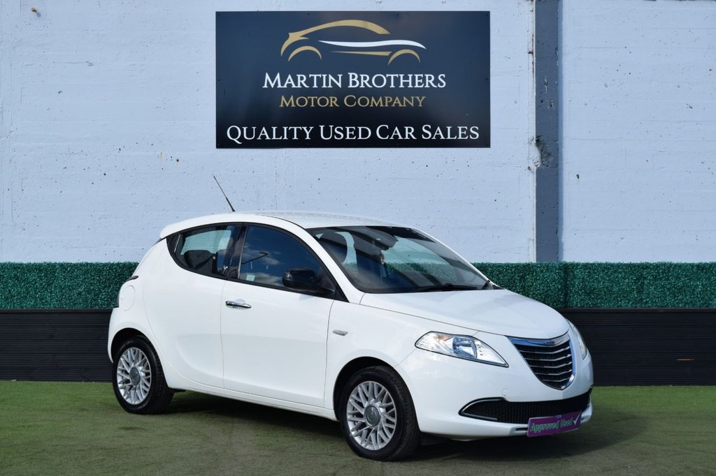 View our CHRYSLER YPSILON
