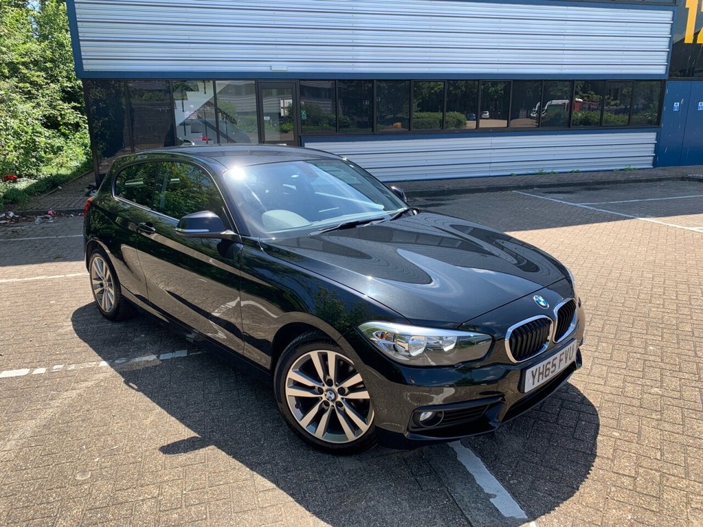 View our BMW 1 SERIES