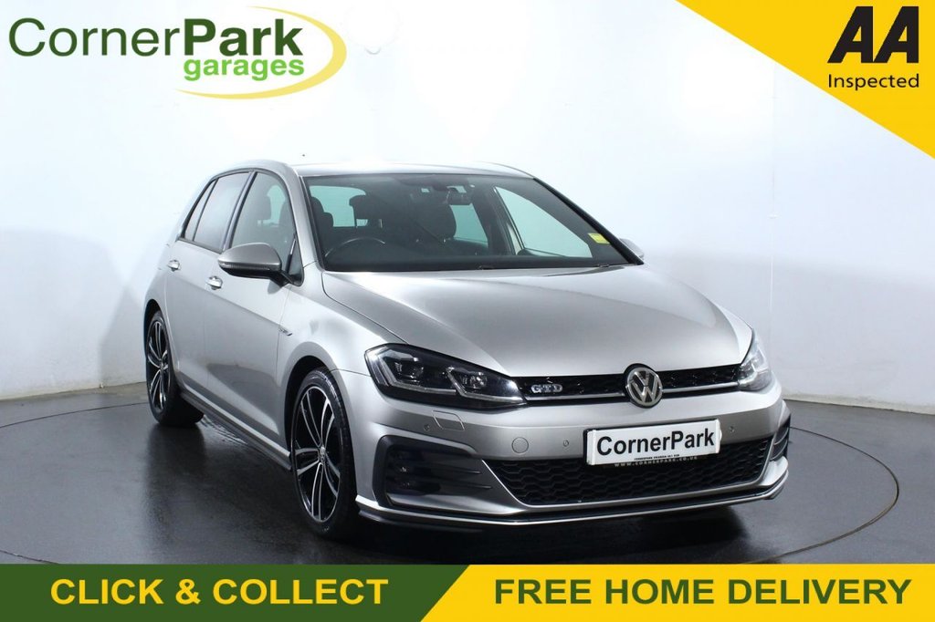 View our VOLKSWAGEN GOLF