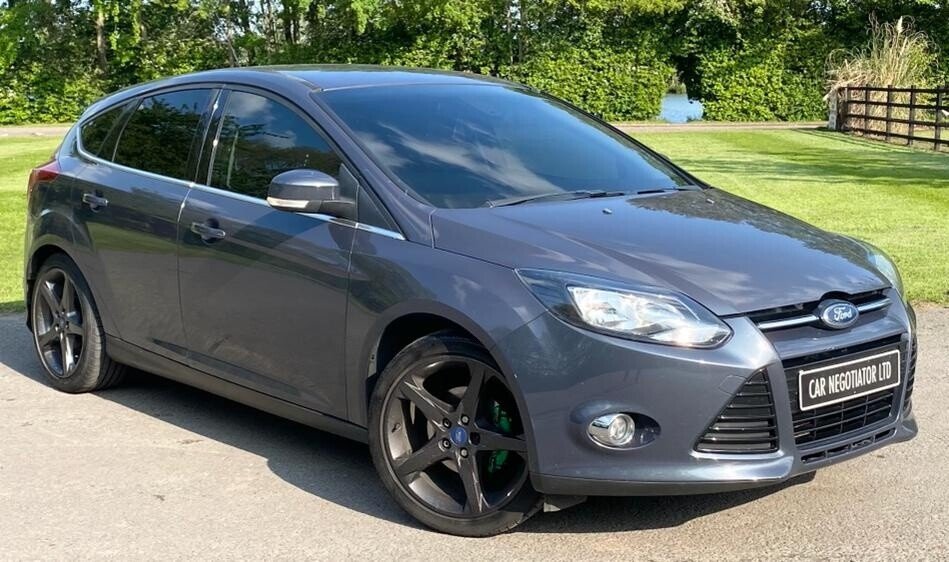View our FORD FOCUS