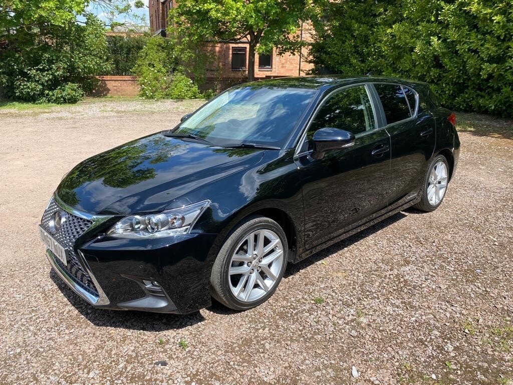 View our LEXUS CT