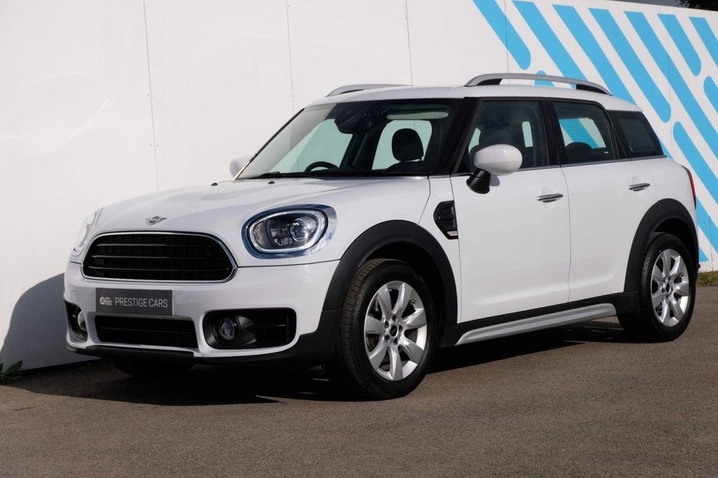 View our MINI COUNTRYMAN