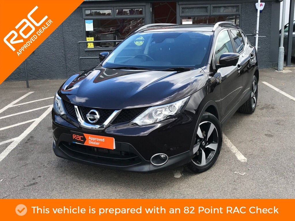 View our NISSAN QASHQAI