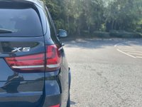 USED 2015 15 BMW X5 3.0 XDRIVE40D M SPORT 5d 309 BHP 4WD AUTO 7 Seater 8 Speed Auto Sat Nav