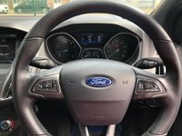 USED 2016 66 FORD FOCUS 1.0 ST-LINE 5d 124 BHP * CLIMATE CONTROL* PARKING SENSORS * BLUETOOTH * NAVIGATION * MOT NOV * 2 KEYS * 18 INCH ALLOY WHEELS *