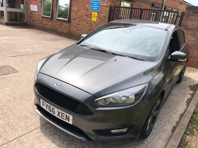 2016 66 Ford Focus 1.0 ST-LINE 5d 124 BHP