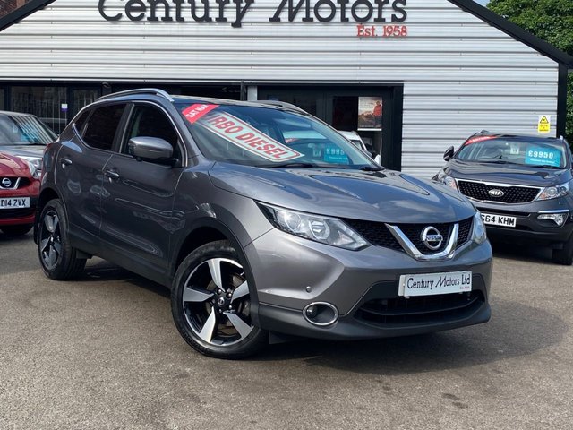 2015 15 Nissan Qashqai 1.6 DCi N-Tec PLUS (Smart Vision) 5dr - GLASS ROOF