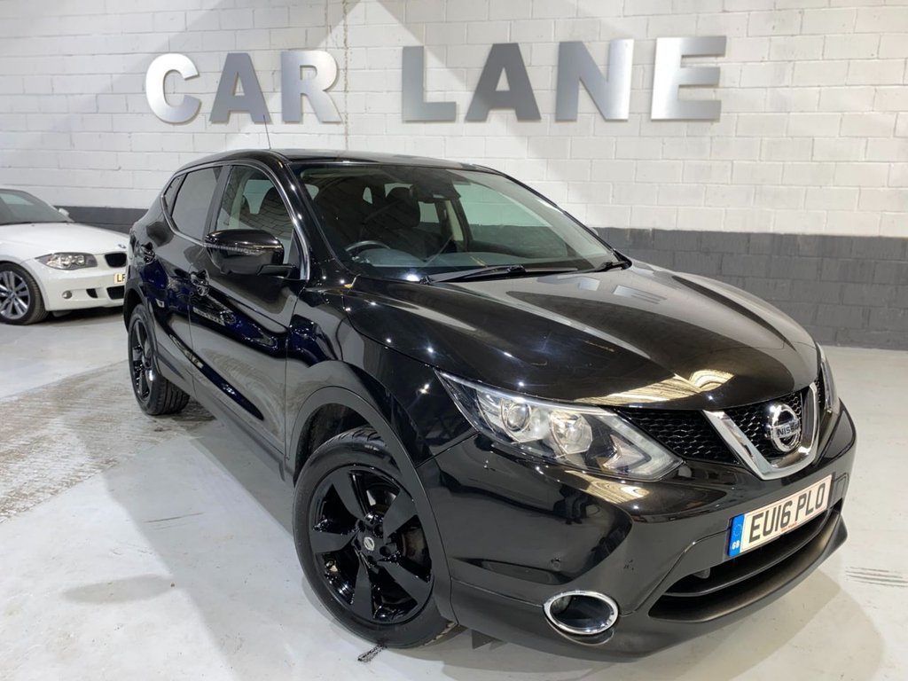 View our NISSAN QASHQAI