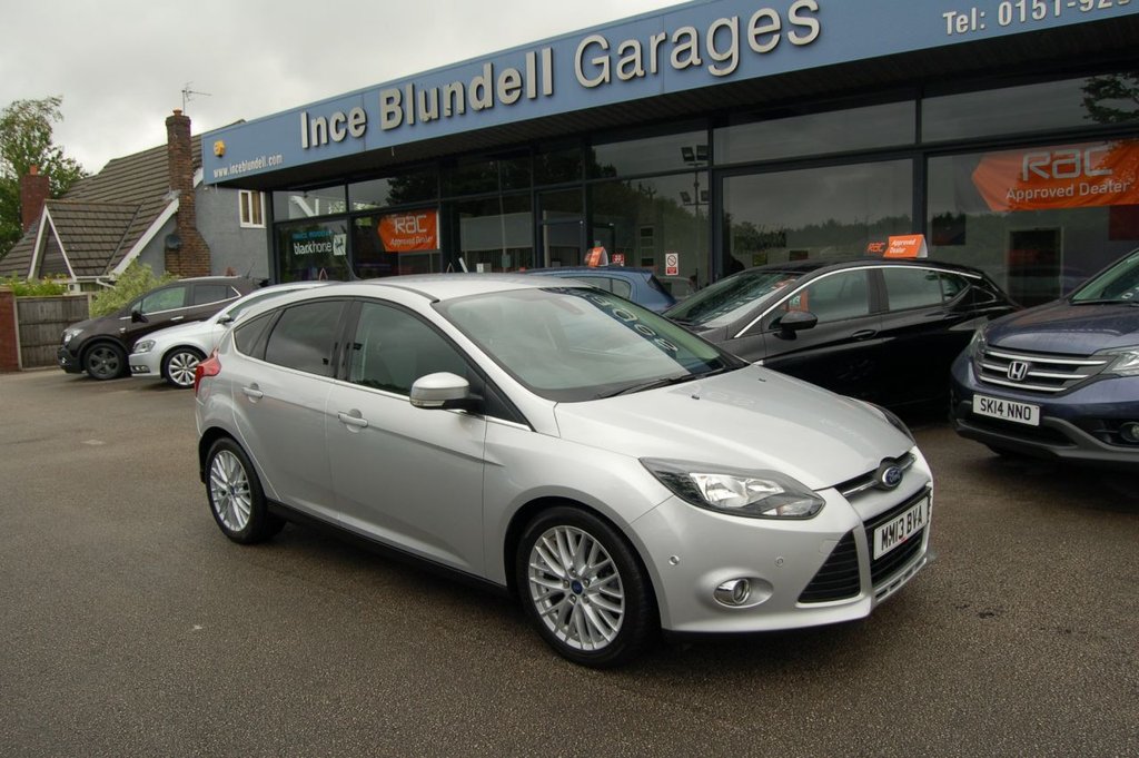 View our FORD FOCUS