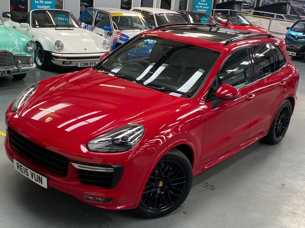 View our PORSCHE CAYENNE
