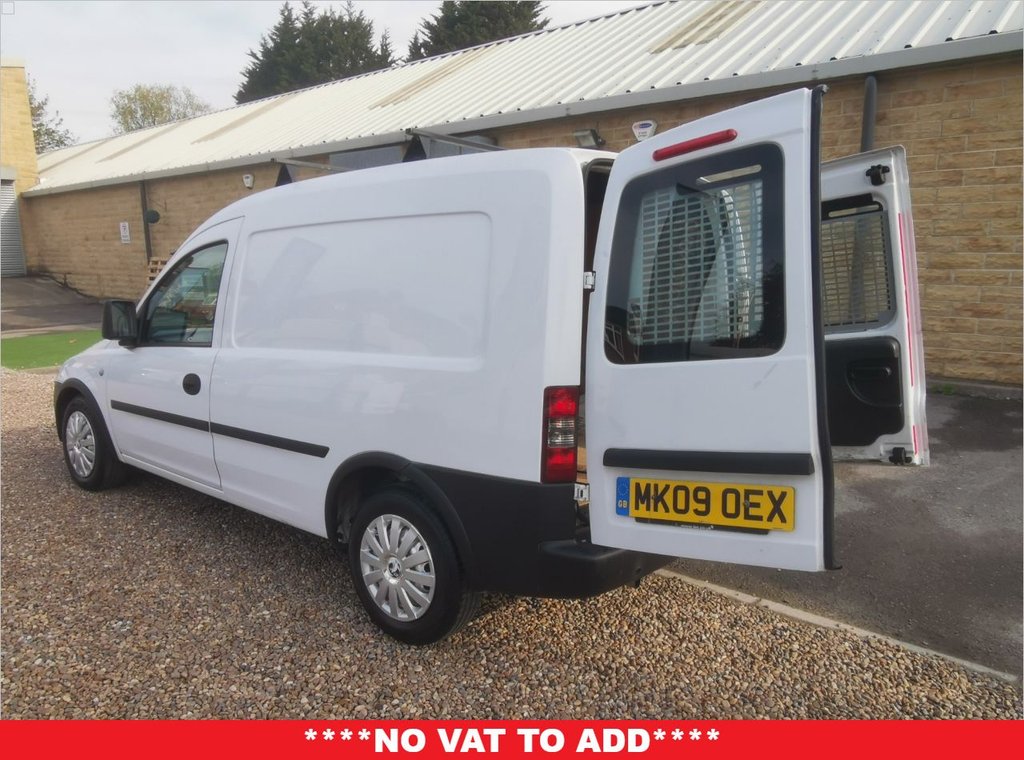 View our VAUXHALL COMBO