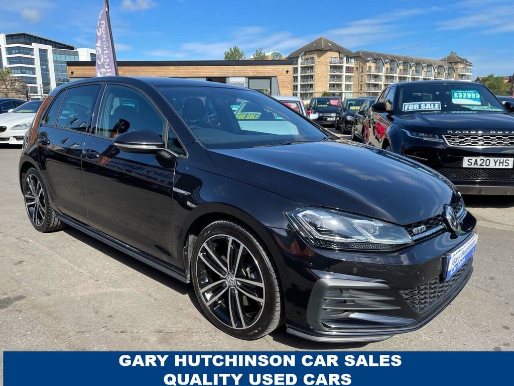 View our VOLKSWAGEN GOLF