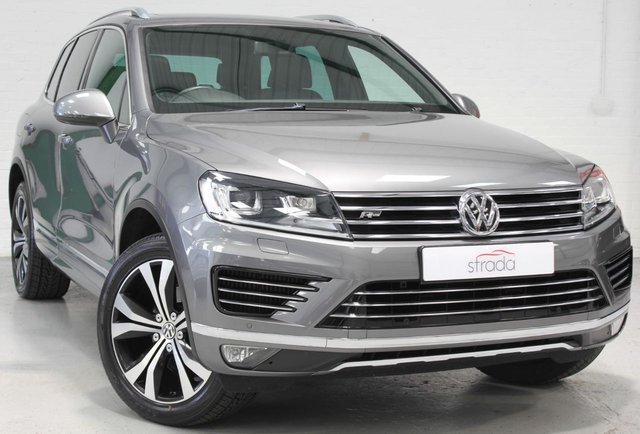 2016 16 Volkswagen Touareg 3.0 V6 R-LINE TDI BLUEMOTION TECHNOLOGY 5d 259 BHP