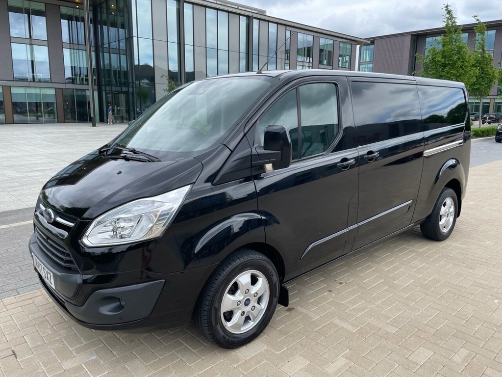 View our FORD TRANSIT CUSTOM