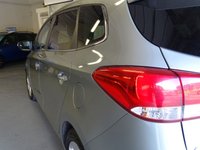 USED 2013 13 KIA CARENS 1.7 2 CRDI AUTOMATIC **  7 SEATER  **  ...    One Owner