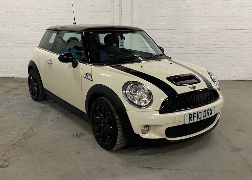 View our MINI HATCH COOPER
