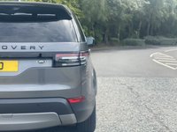 USED 2017 17 LAND ROVER DISCOVERY 2.0 SD4 SE 5d 237 BHP DISCO 5 AUTO Panoramic Roof Black Pack