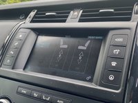 USED 2017 17 LAND ROVER DISCOVERY 2.0 SD4 SE 5d 237 BHP DISCO 5 AUTO Panoramic Roof Black Pack