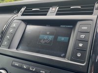 USED 2017 17 LAND ROVER DISCOVERY 2.0 SD4 SE 5d 237 BHP DISCO 5 AUTO Panoramic Roof Black Pack